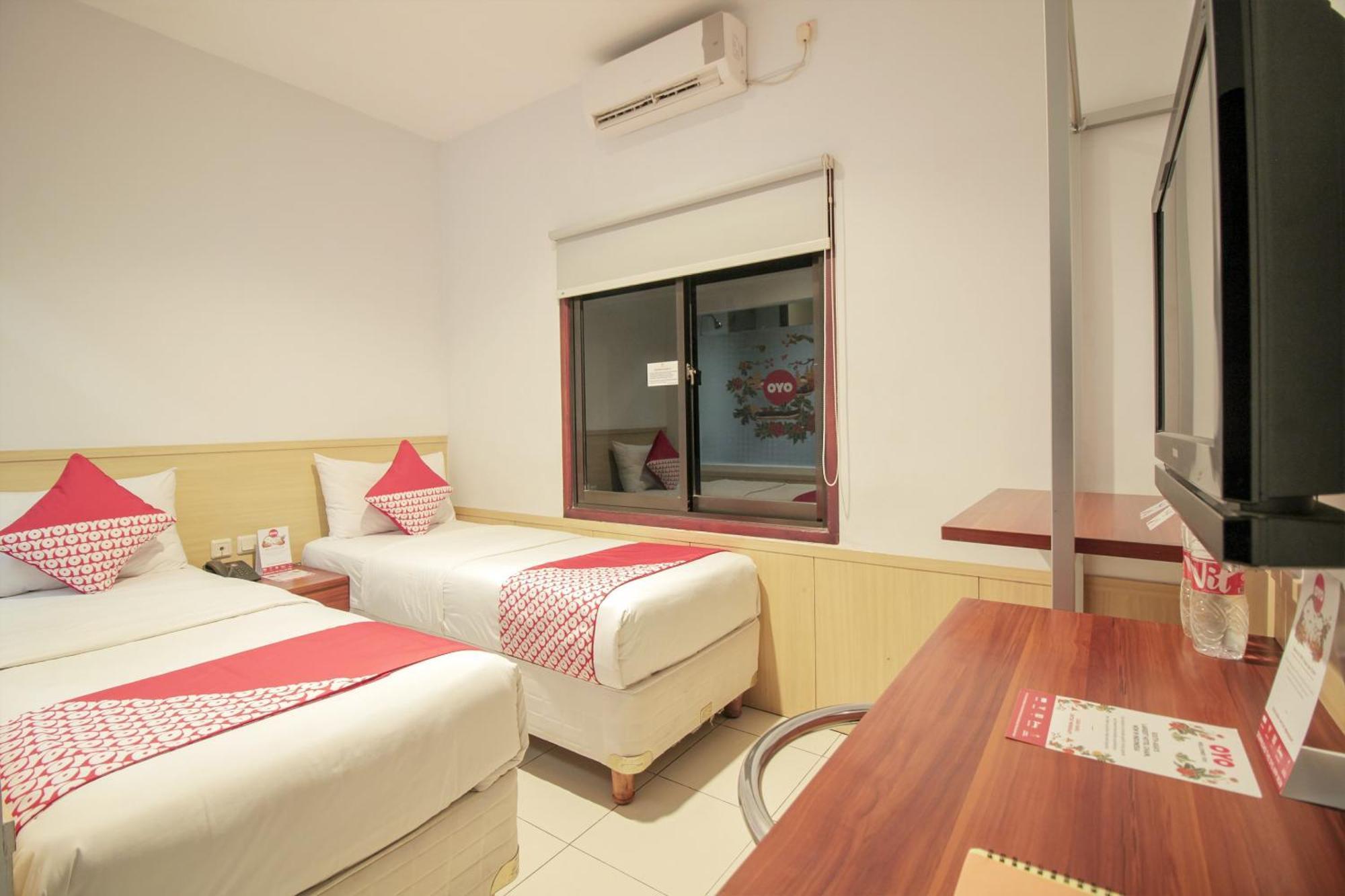 Collection O 295 Grha Ciumbuleuit Guest House Bandung Extérieur photo
